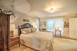 3 habitaciones, tabla de planchar con plancha y ropa de cama 