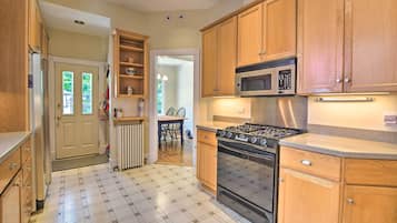 House (4 Bedrooms) | Bahagian dalam