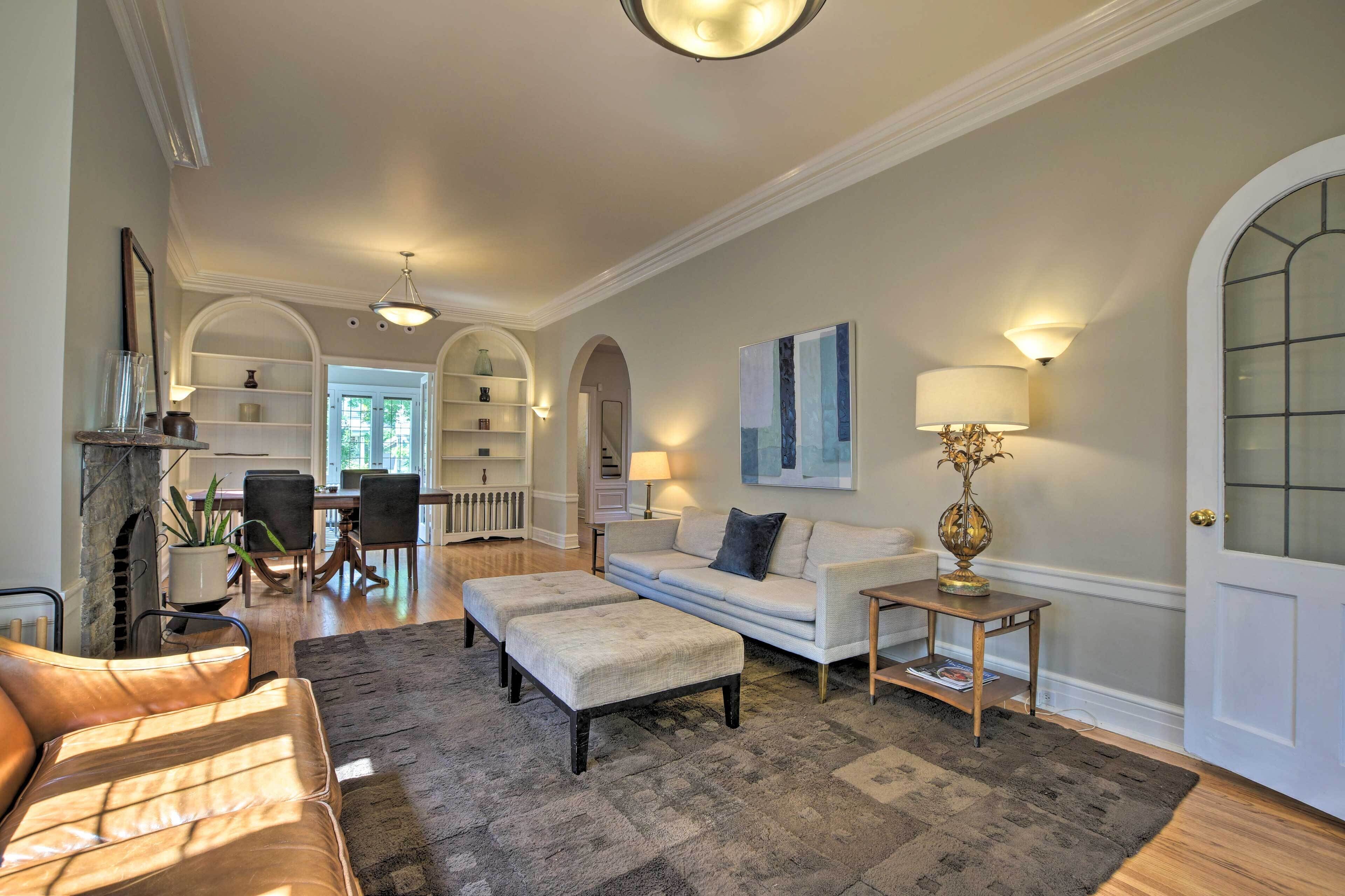 Classic Oak Park Home, 11 Mi to Dtwn Chicago!