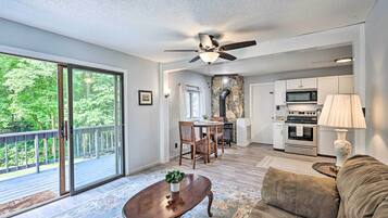 House (1 Bedroom) | Interior