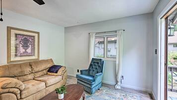 House (1 Bedroom) | Interior