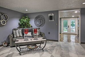 Interior - Sleek Hendersonville Home w/ Furnished Patio! (Etowah)