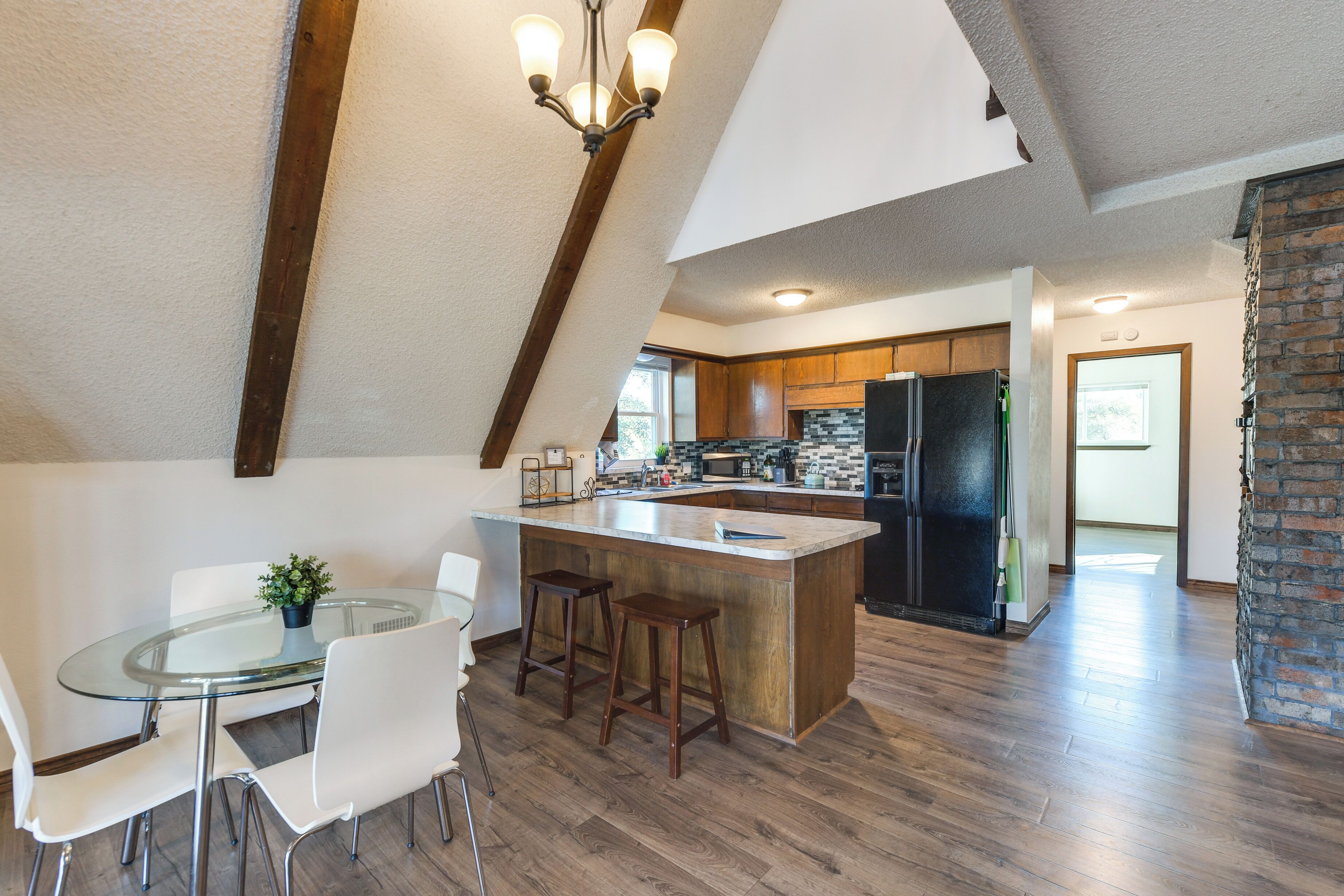 Warm A-frame Cabin w/ Dock on Lake Brownwood!