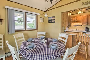 House (4 Bedrooms) | Interior - Lakefront Hiwassee Home w/ Private Dock & Deck! (Hiwassee)