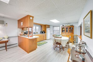 Apartment (1 Bedroom) | Interior