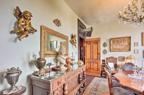 Vintage Apartment in Historic Downtown La Porte