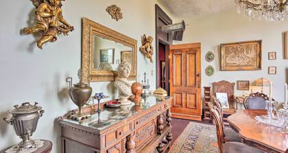 Vintage Apartment in Historic Downtown La Porte