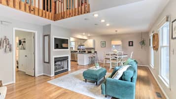 Cottage (3 Bedrooms) | Interior