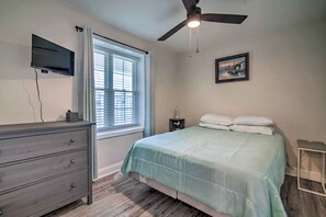 Apartment (2 Bedrooms) | Interior - Wildwood Ground-floor Condo w/ Community Pool (North Wildwood)