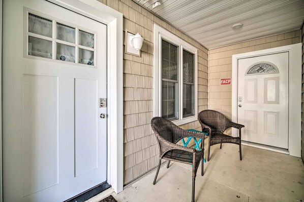 Apartment (2 Bedrooms) | Interior - Wildwood Ground-floor Condo w/ Community Pool (North Wildwood)