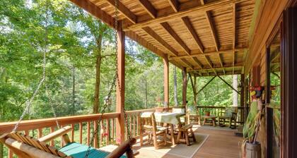 Idyllic Murphy Hideaway w/ Multi-level Deck!