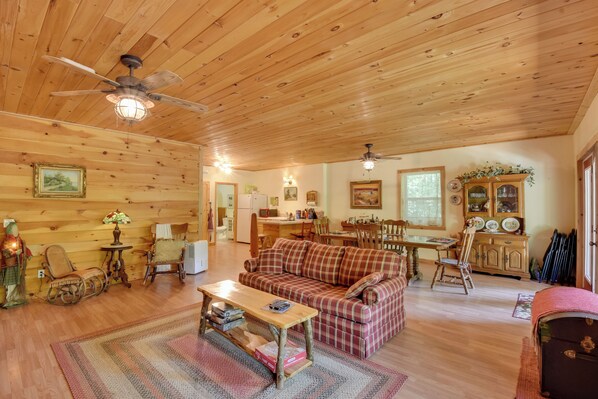 Apartment (1 Bedroom) | Interior