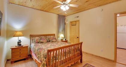 Idyllic Murphy Hideaway w/ Multi-level Deck!