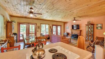 Apartment (1 Bedroom) | Interior