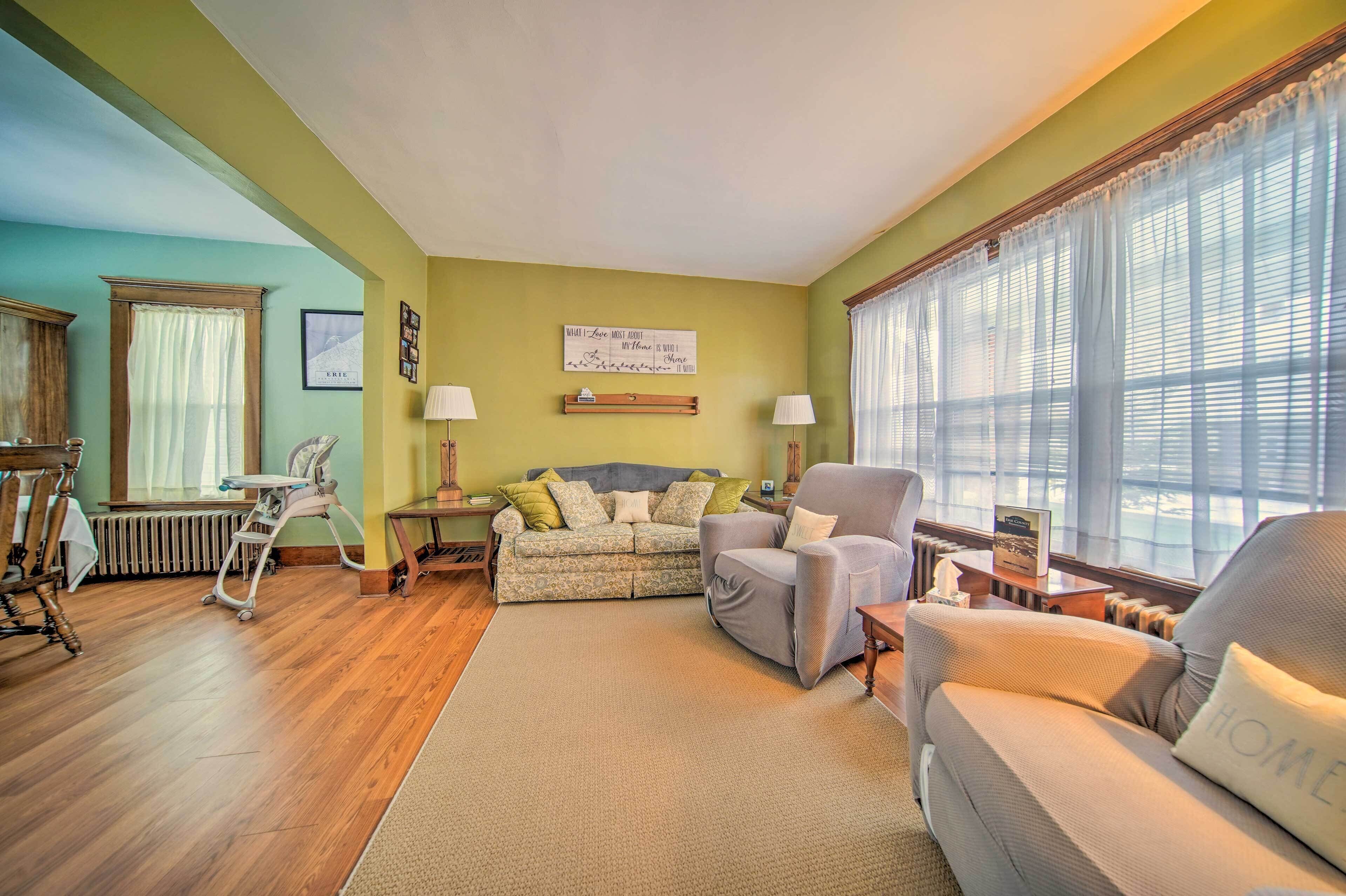 Idyllic Erie Home < 3 Mi to Dtwn Attractions!