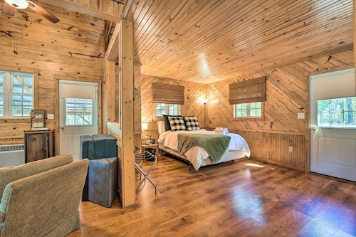 Idyllic Cabin w/ Fire Pit, Kayak On-site!