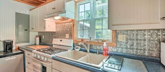 Idyllic Cabin w/ Fire Pit, Kayak On-site!