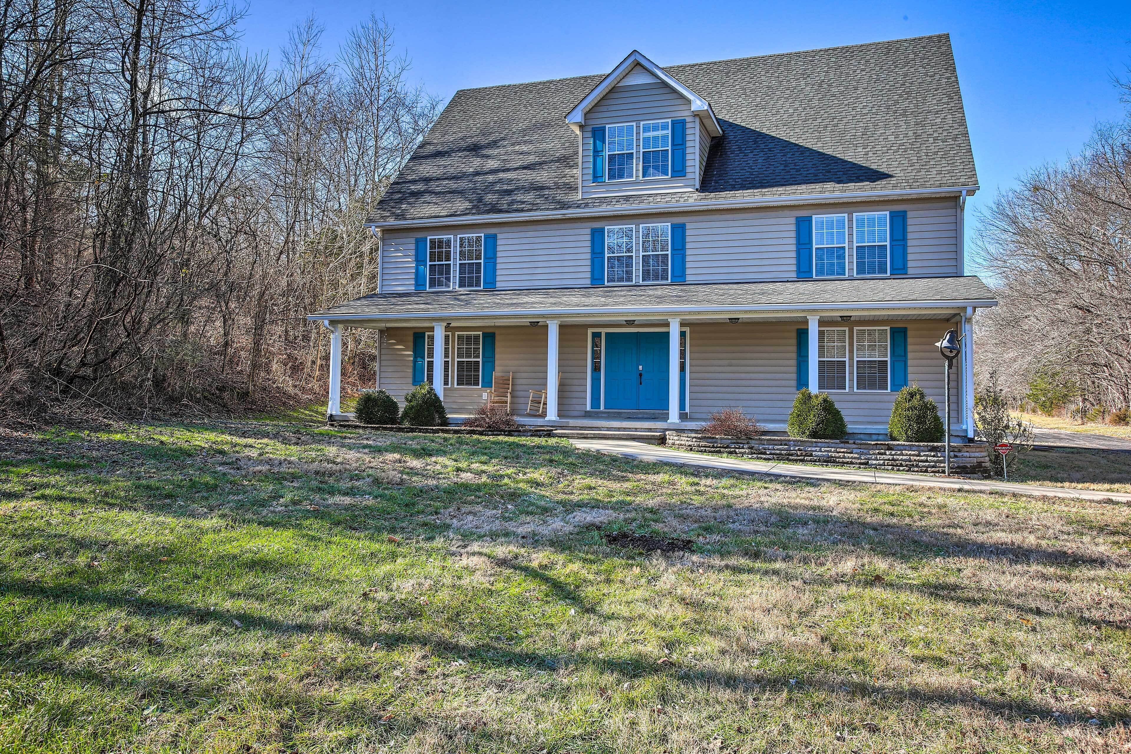 Luxury Scottsville Retreat on 10 Acres!