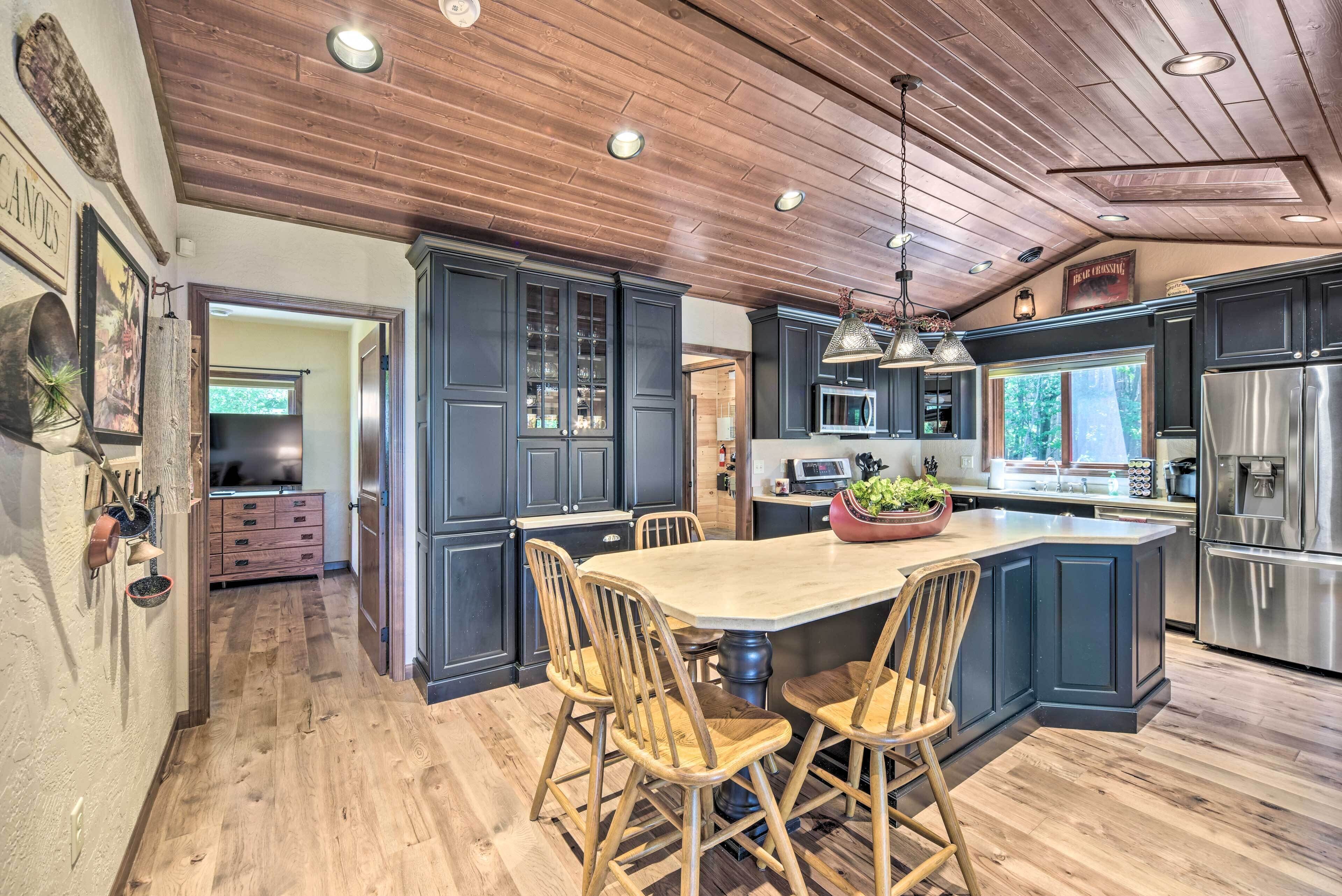 House (2 Bedrooms) | Interior