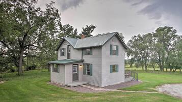 House (3 Bedrooms) | Front of property