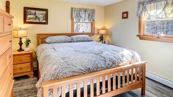 House (2 Bedrooms) | 2 bilik tidur, seterika/papan seterika, katil bayi/kot (percuma)