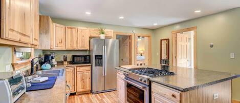 獨棟房屋 (2 Bedrooms) | 私人廚房 | 微波爐、烤箱、爐台、洗碗機