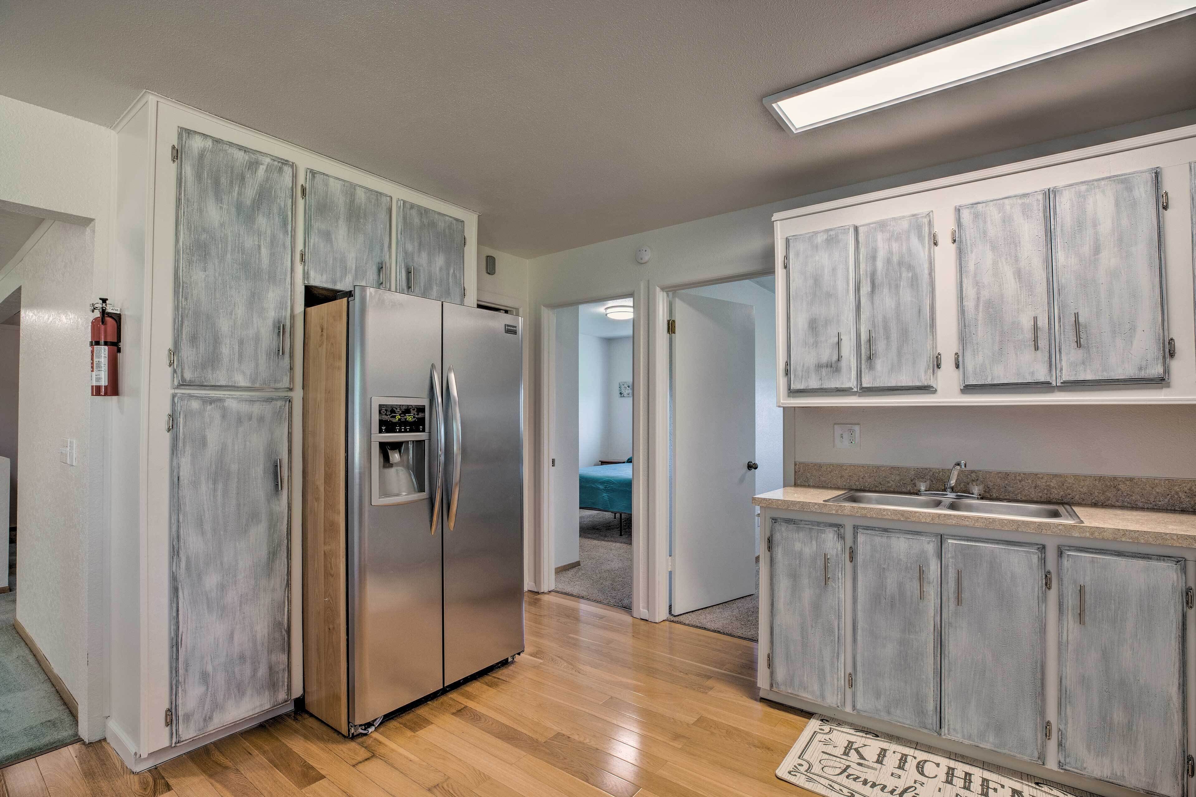 Bayside Escape ~ 5 Mi to Garibaldi Marina!