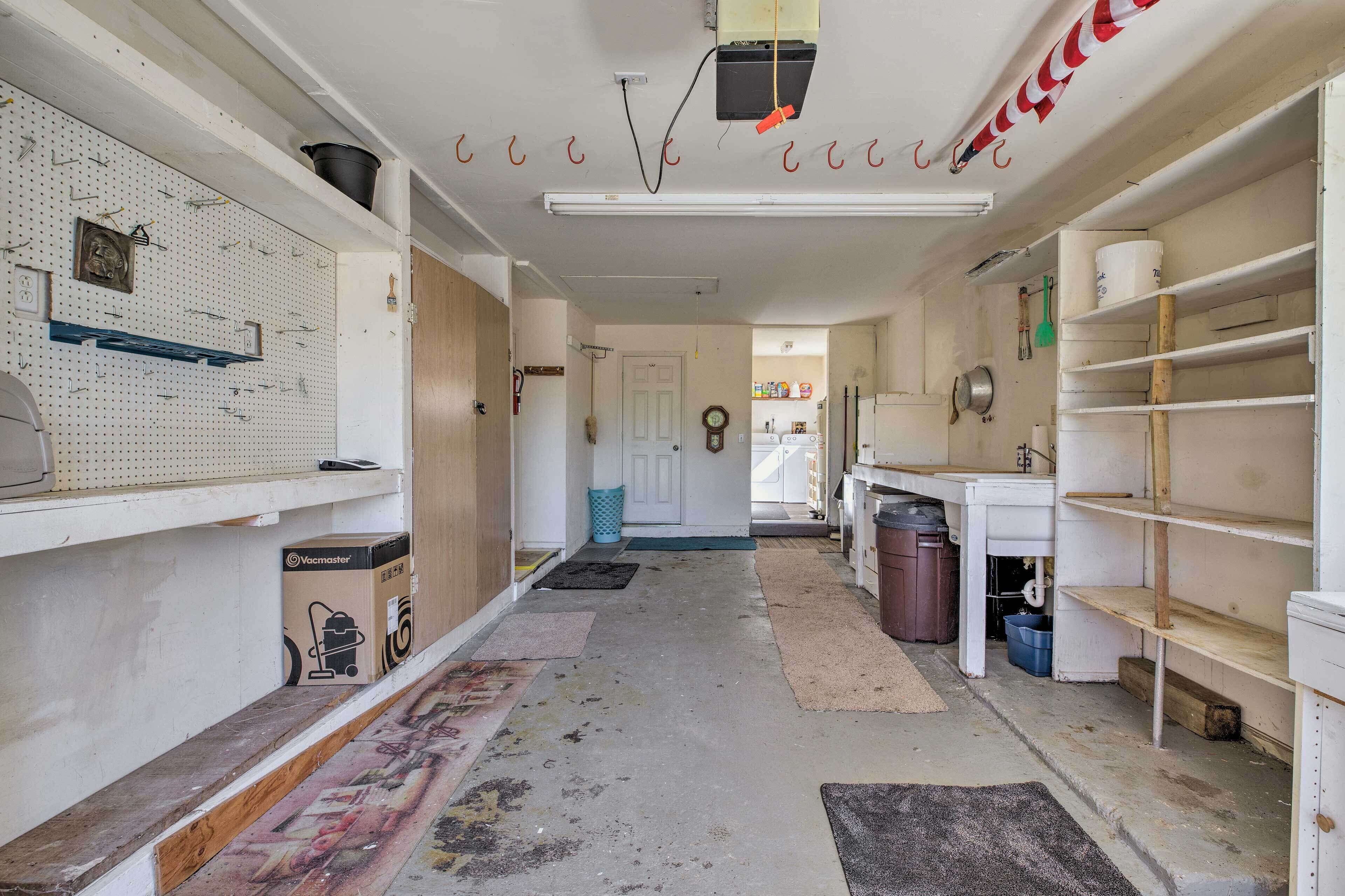 Bayside Escape ~ 5 Mi to Garibaldi Marina!