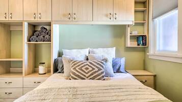 Apartment (1 Bedroom) | Interior