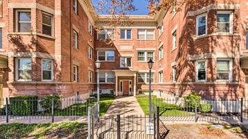 Apartment (1 Bedroom) | Interior