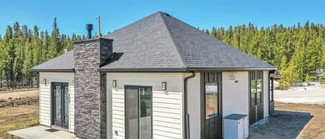 Cottage (2 Bedrooms) | Exterior