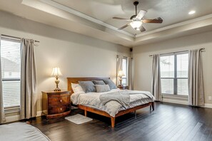 House (3 Bedrooms) | Interior - Countryside Retreat! Spacious Home in La Vernia (Adkins)