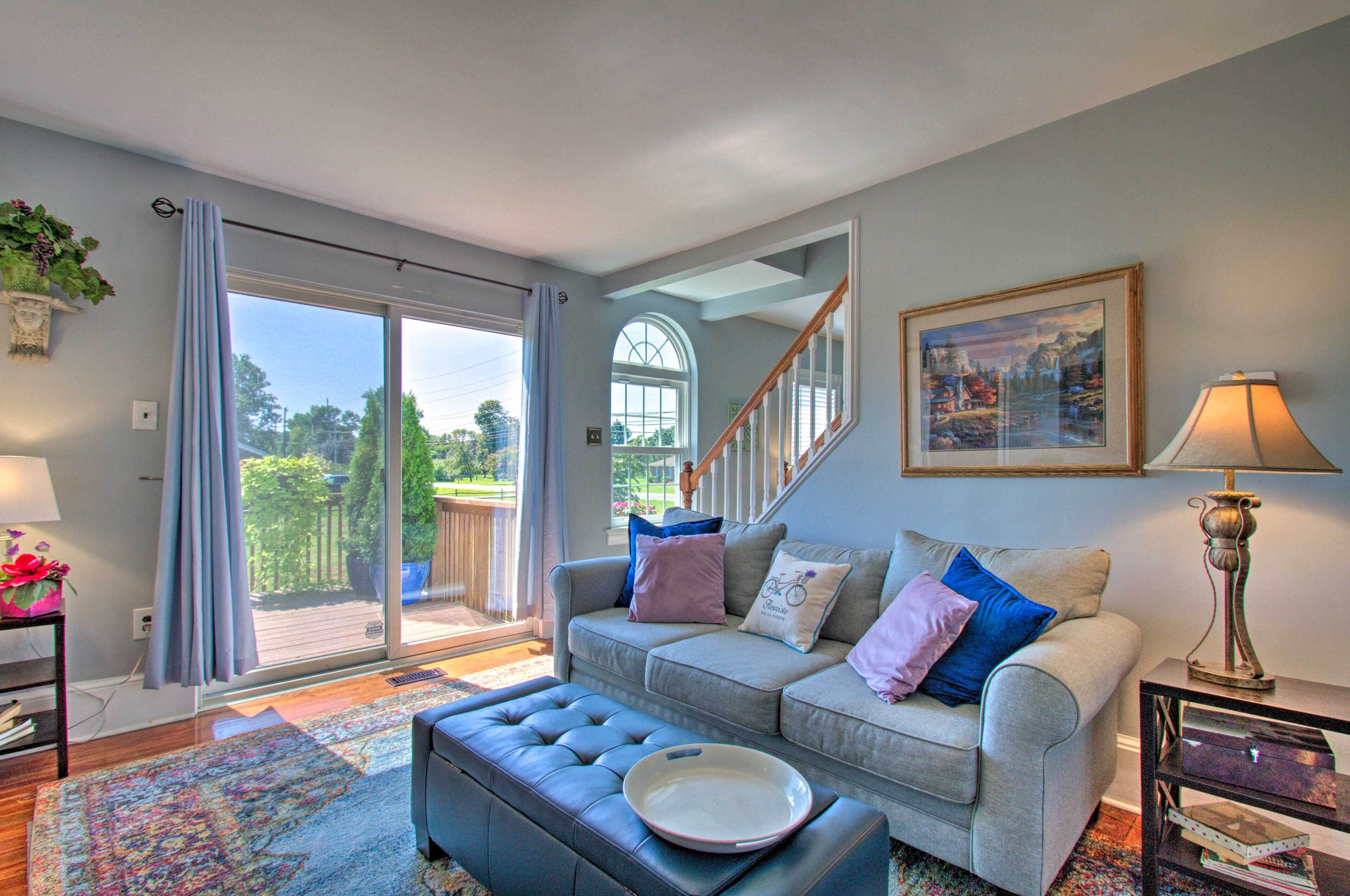 Pet-friendly Williamstown Farmhouse by Main Street