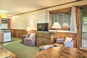 Apartment (1 Bedroom) | Interior