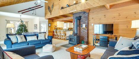 House (5 Bedrooms) | Front of property