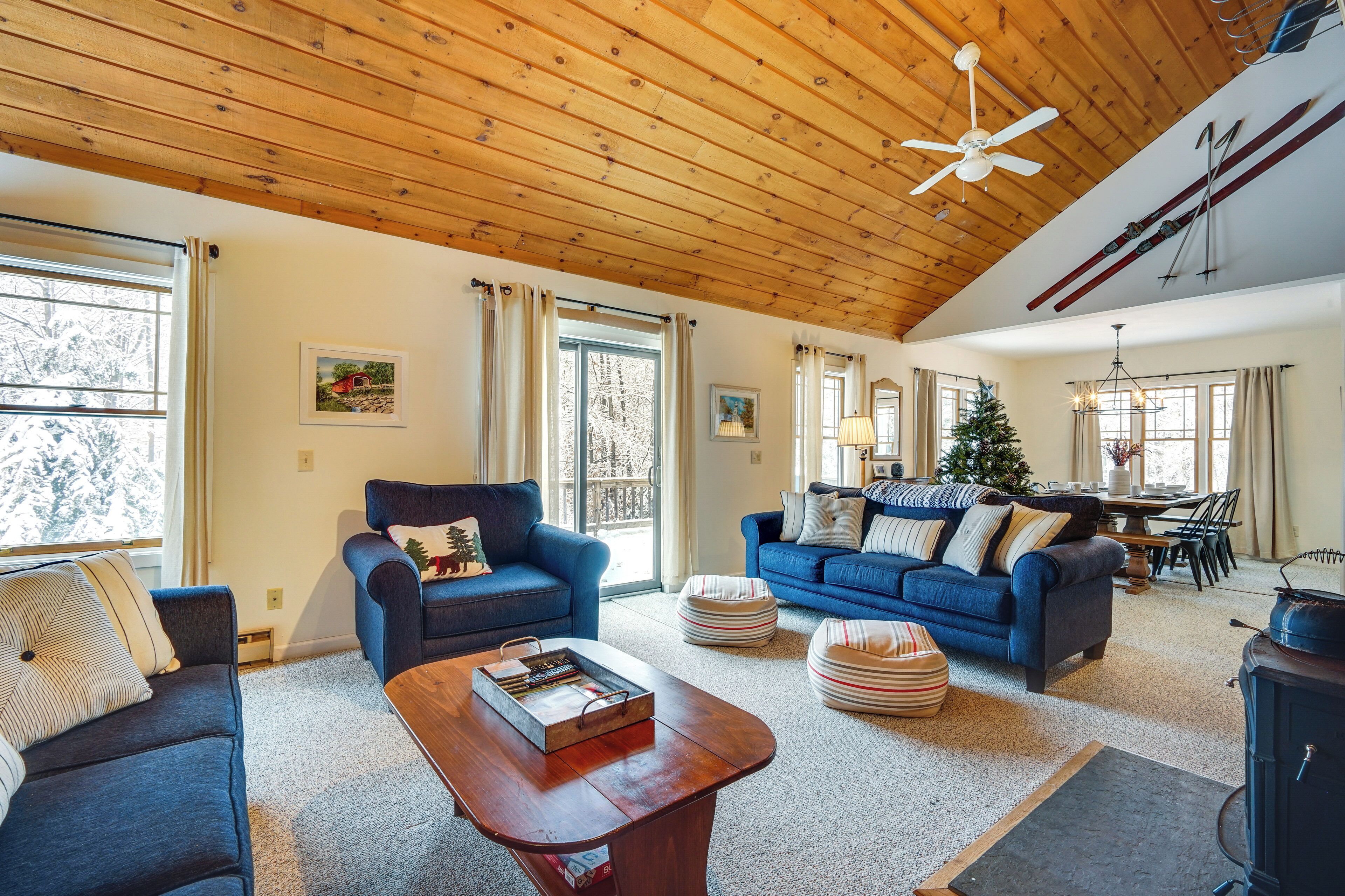 House (5 Bedrooms) | Interior