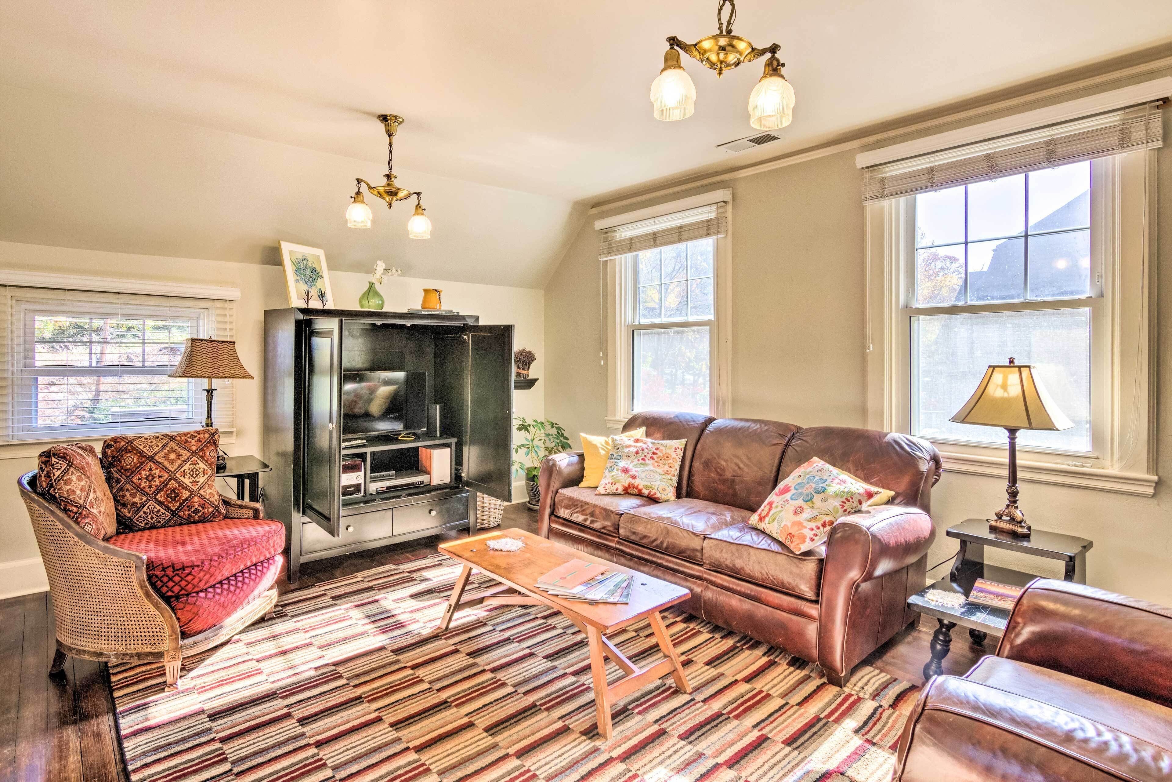 Lovely Asheville Apartment ~ 3 Mi to Dtwn!