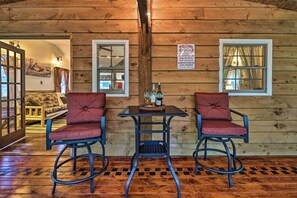 House (1 Bedroom) | Interior