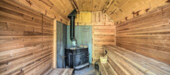 Fire Pit + Sauna: Waterfront Escape in Crosslake!