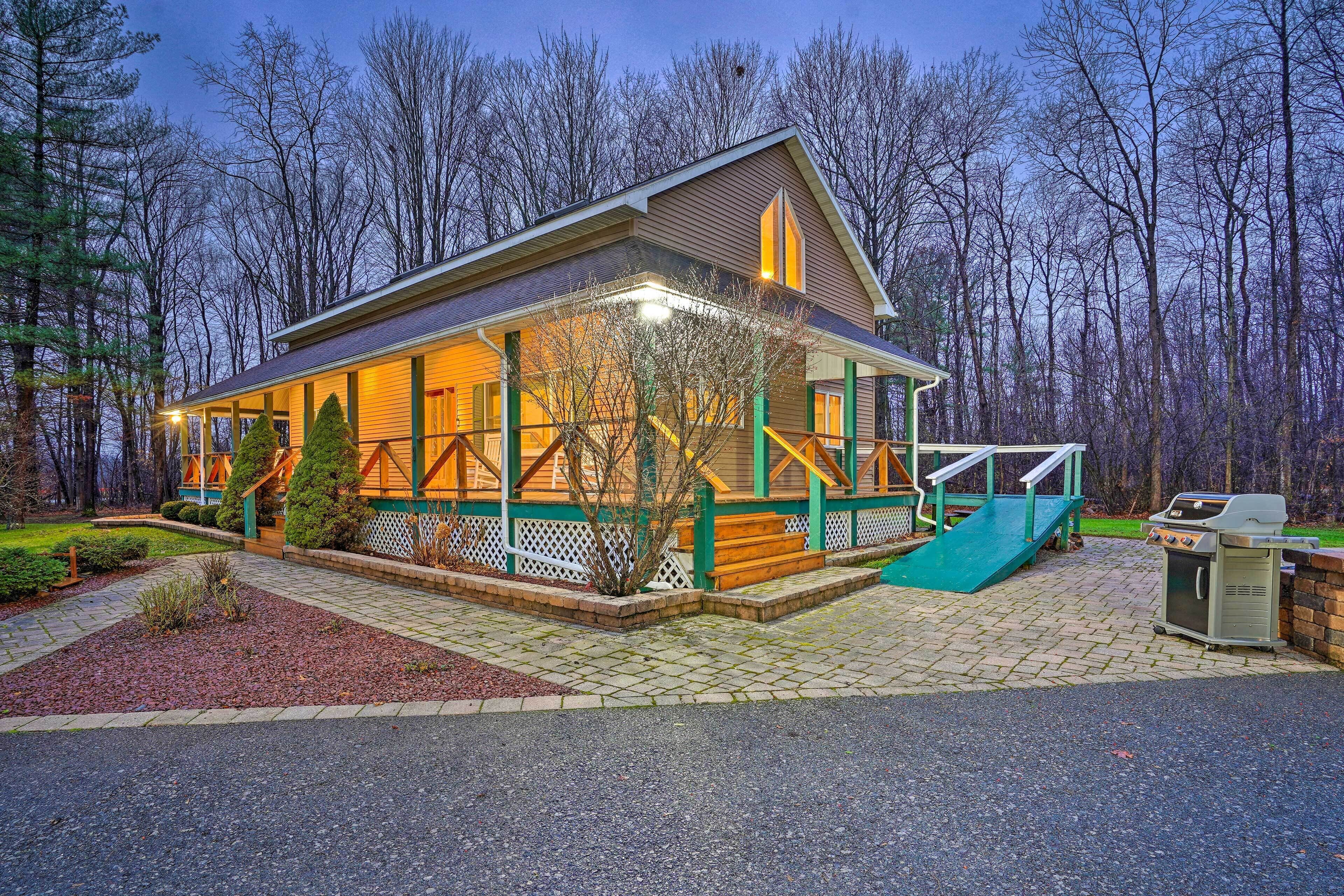 Spacious Oneida Retreat w/ Game Room!