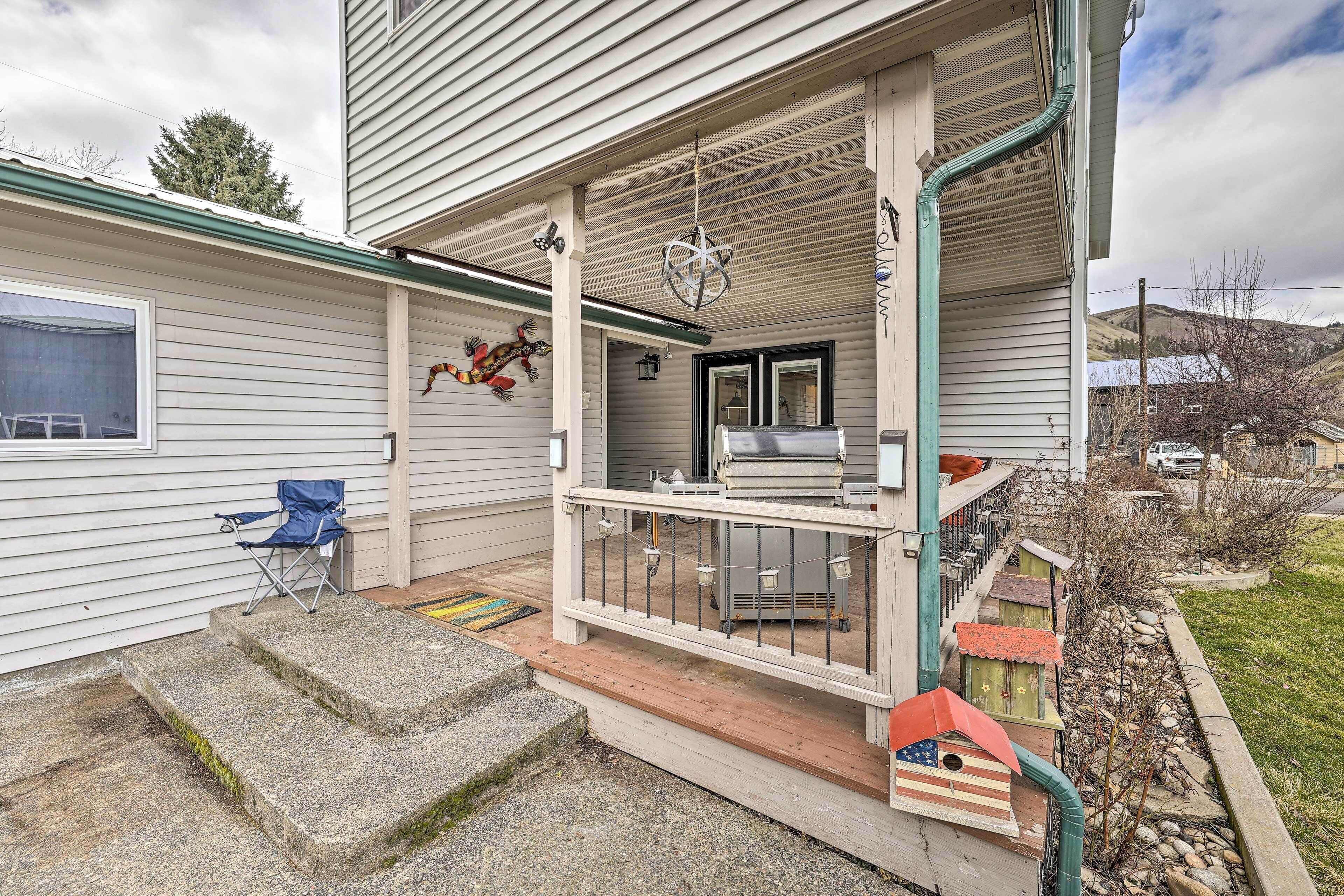 House (5 Bedrooms) | Interior