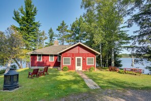 House (2 Bedrooms) | Interior - Cozy Lakefront Cabin w/ Indoor Gas Fireplace! (Mercer)