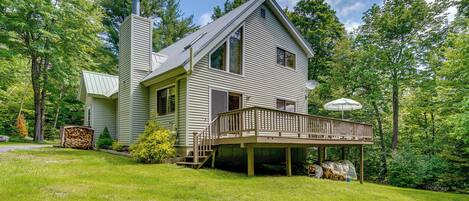 House (3 Bedrooms) | Exterior