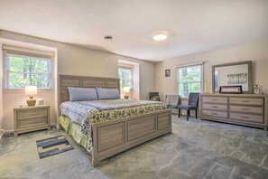 House (4 Bedrooms) | Interior - Peaceful Durham Retreat on Pond With Huge Deck! (Durham)