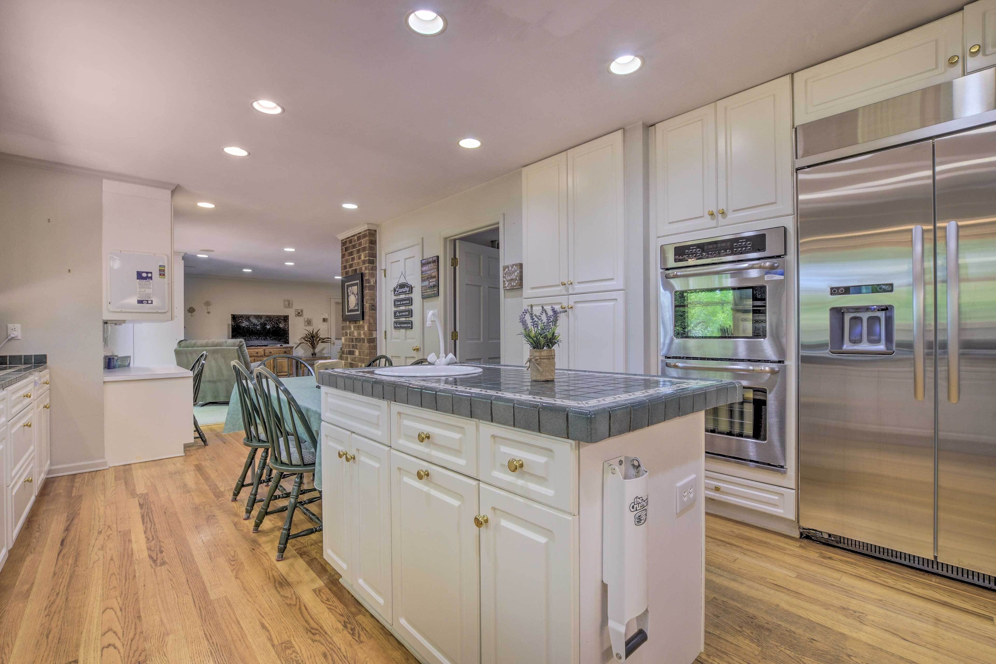 House (4 Bedrooms) | Interior