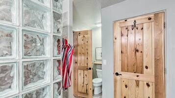 Nhà (3 Bedrooms) | Nội thất