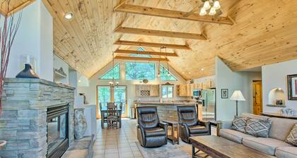 Stunning Angel Fire Cabin w/ Hot Tub & 3 Decks!