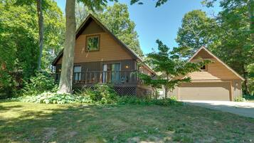 House (5 Bedrooms) | Front of property