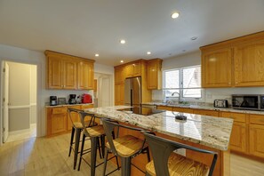 House (5 Bedrooms) | Interior - 1 Mi to Tunnel Park: Holland Home w/ Fire Pit (Holland)