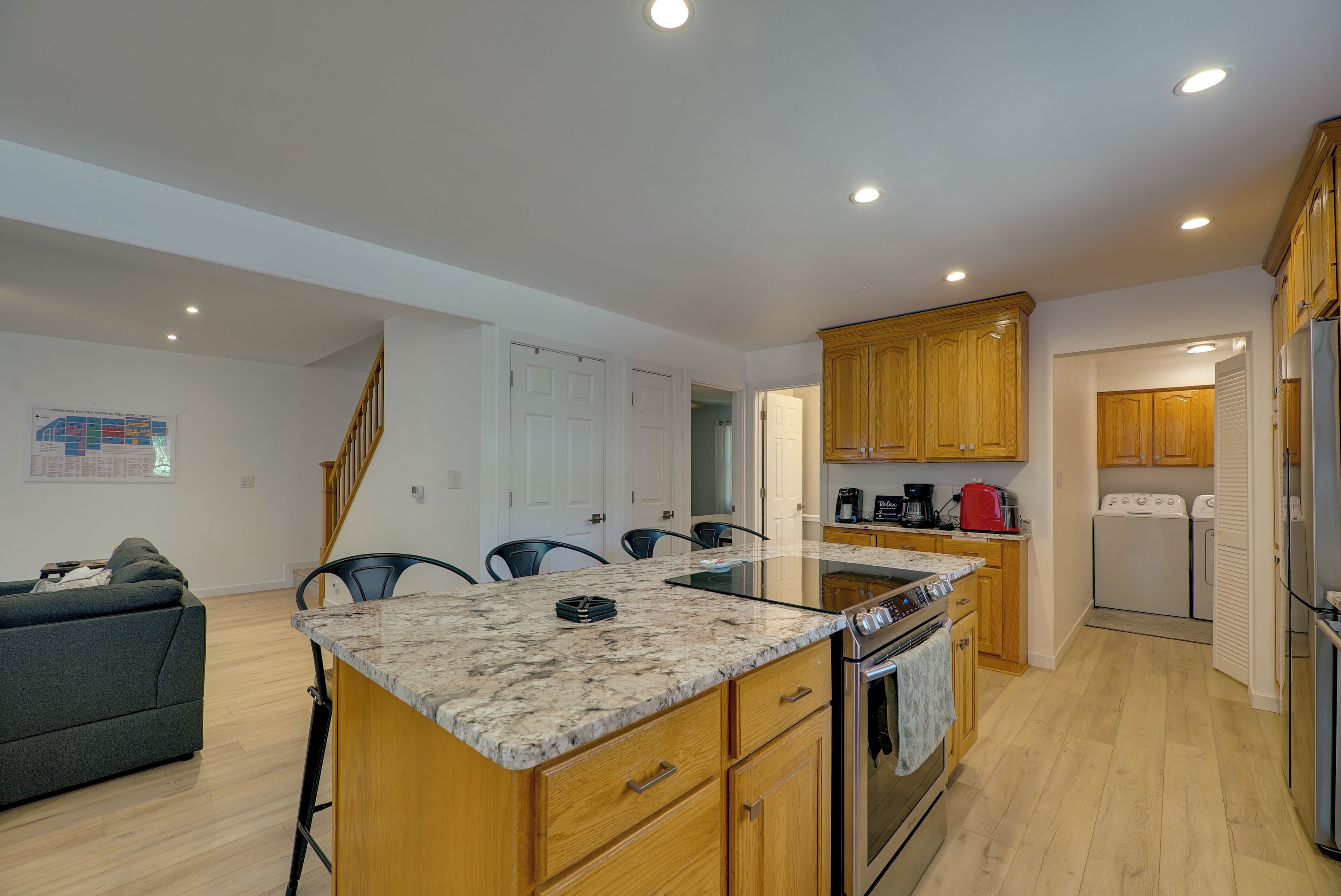 Rumah (5 Bedrooms) | Interior